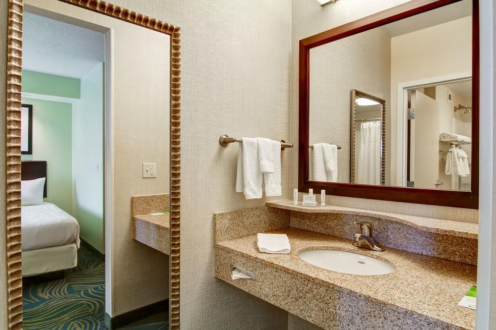 SpringHill Suites Erie Kearsarge Exterior foto