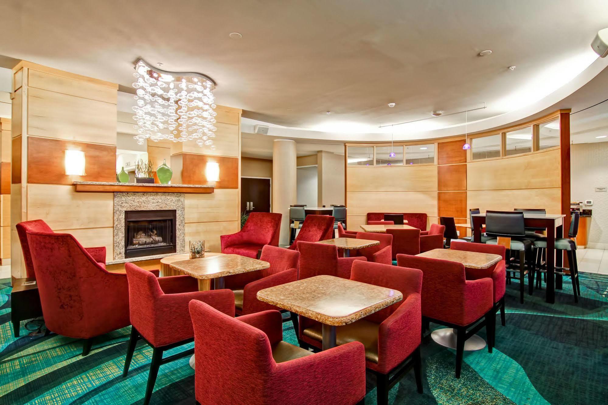 SpringHill Suites Erie Kearsarge Exterior foto